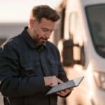Fachkräftemangel im Service: Wege aus der Personalkrise